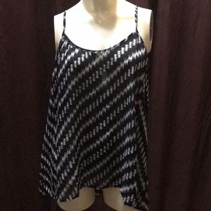 Summer black and white tank